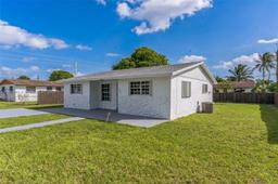 Picture of 15835 NW 41St Ave, Miami Gardens, FL 33054