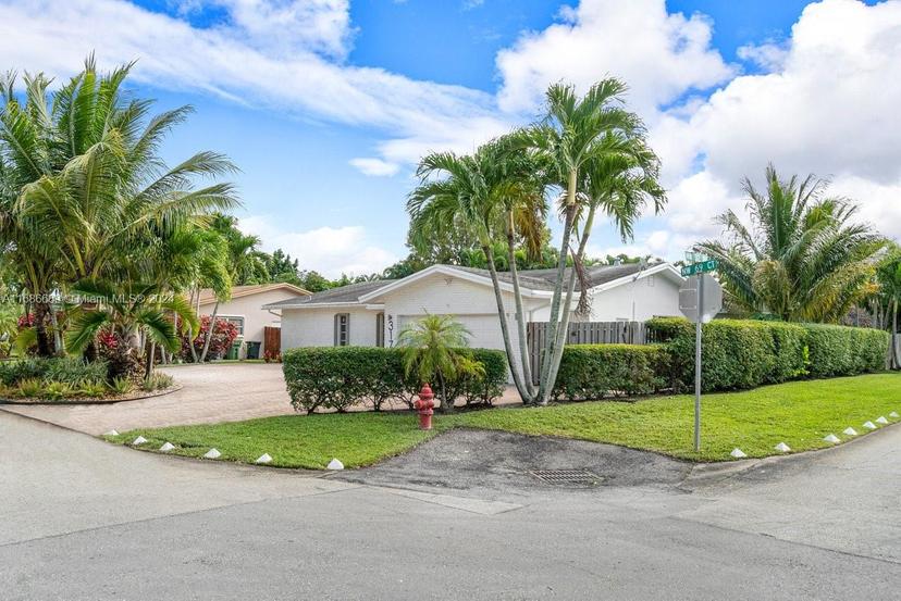 Picture of 3170 NW 69Th Ct, Fort Lauderdale FL 33309