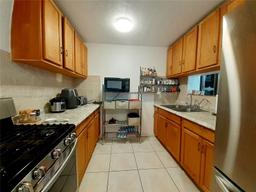 Picture of 4863 SW 44Th Ter, Dania Beach, FL 33314