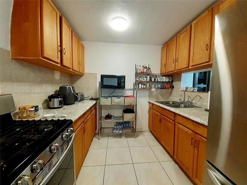 Picture of 4863 SW 44Th Ter, Dania Beach FL 33314