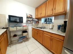 Picture of 4863 SW 44Th Ter, Dania Beach, FL 33314