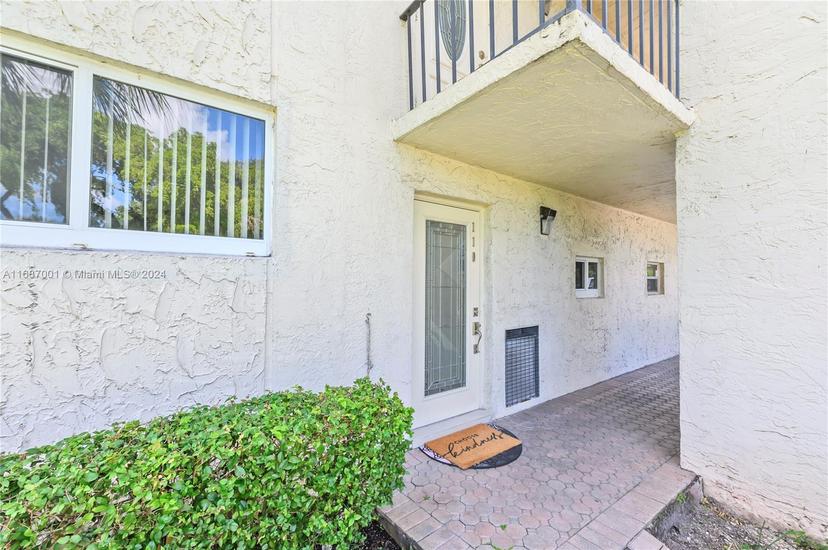 Picture of 8940 S Hollybrook Blvd # 110, Pembroke Pines FL 33025