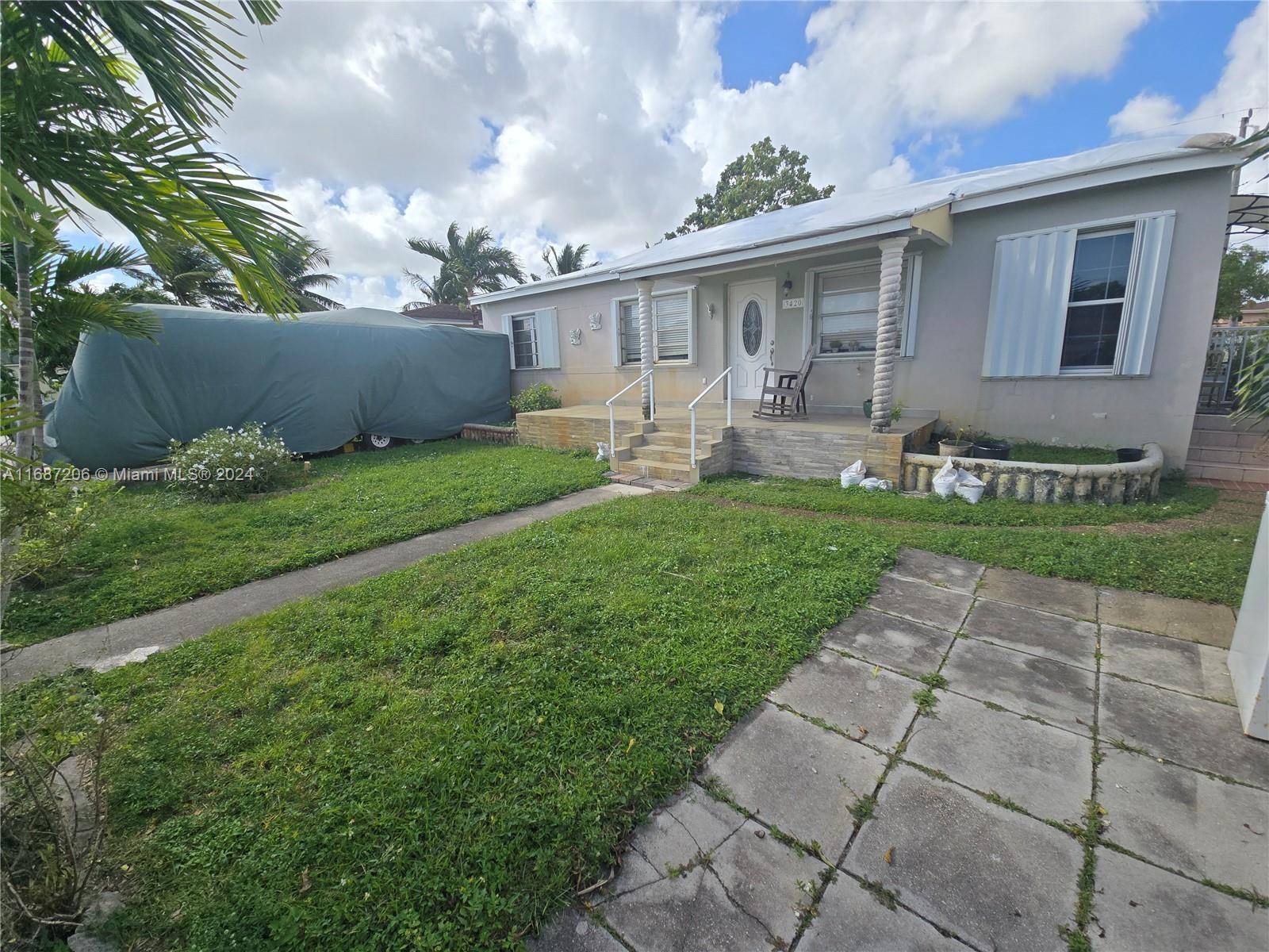 Picture of 3420 E Palm Ct, Hialeah, FL 33013