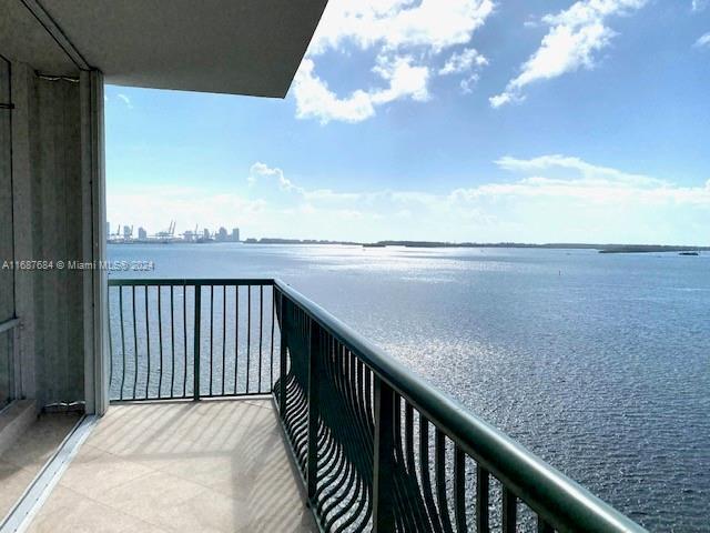 Picture of 1408 Brickell Bay Dr # 1009, Miami, FL 33131