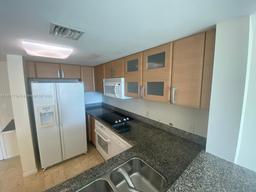 Picture of 2101 Brickell Ave # 1211, Miami, FL 33129