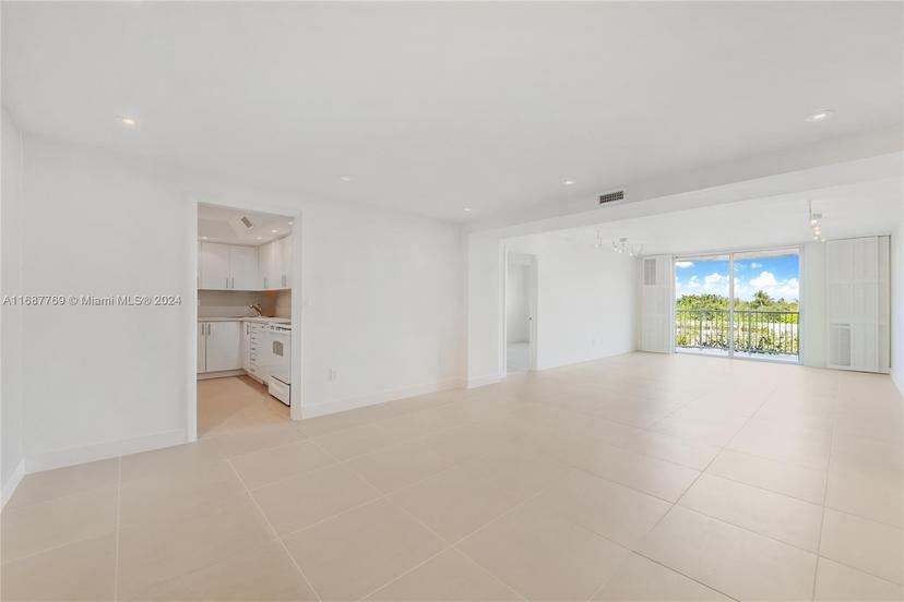 Picture of 210 Sea View Dr # 409, Key Biscayne FL 33149