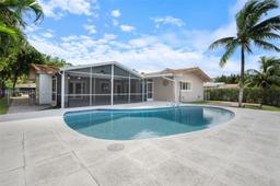 Picture of 13190 Biscayne Island Ter, North Miami, FL 33181