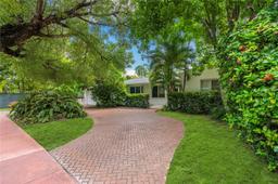 Picture of 4455 Alton Rd, Miami Beach, FL 33140