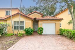 Picture of 14028 S Forest Oak Cir, Davie, FL 33325