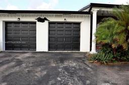 Picture of 801 NW 203Rd St, Miami Gardens, FL 33169