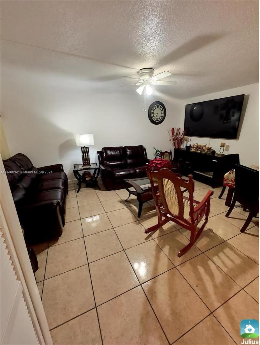 Picture of 4050 NW 135Th St # 10, Opa-Locka FL 33054