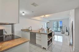 Picture of 185 SW 7Th St # 2103, Miami, FL 33130