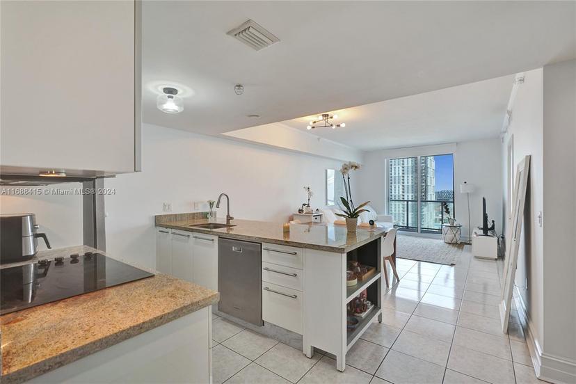 Picture of 185 SW 7Th St # 2103, Miami FL 33130