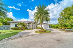 Picture of 7400 SW 124Th Ct, Miami, FL 33183