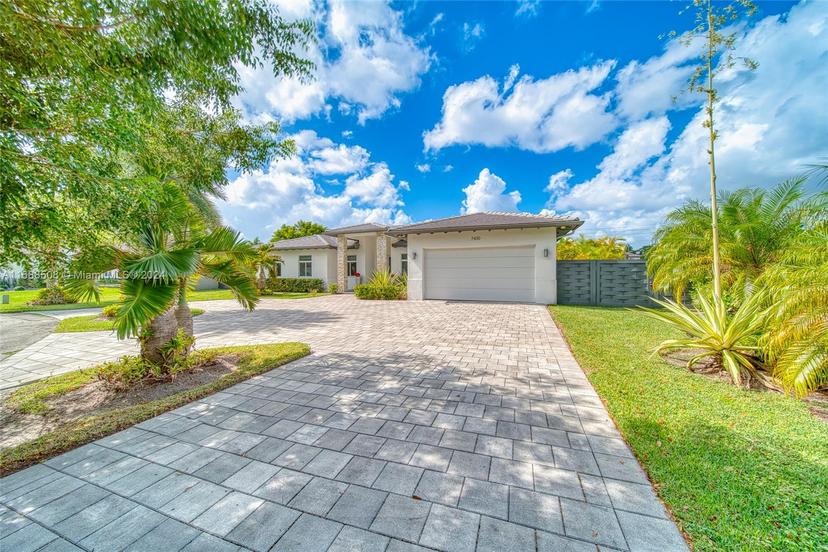 Picture of 7400 SW 124Th Ct, Miami FL 33183