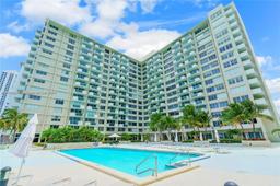 Picture of 1200 West Ave # 1422, Miami Beach, FL 33139