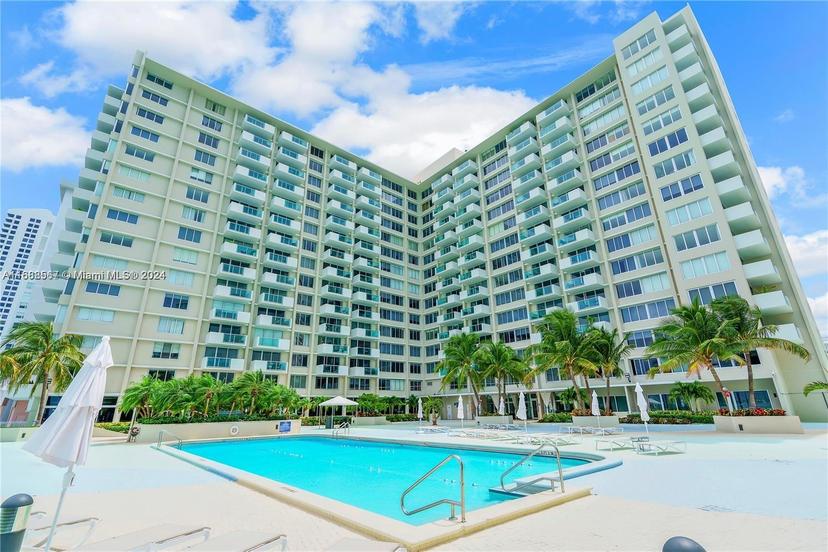 Picture of 1200 West Ave # 1422, Miami Beach FL 33139