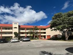 Picture of 7991 N Sunrise Lakes Dr # 306, Sunrise, FL 33322