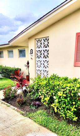 Picture of 2926 Ashley Dr E # D, West Palm Beach, FL 33415