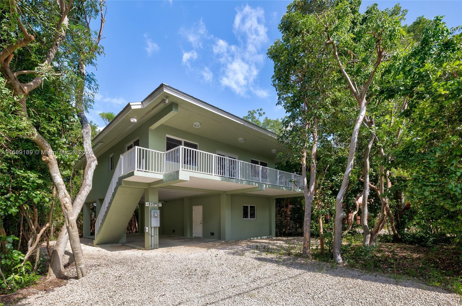 Picture of 529 Beach Rd, Tavernier, FL 33070