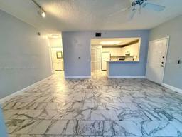 Picture of 2015 SE 10Th Ave # 127, Fort Lauderdale, FL 33316