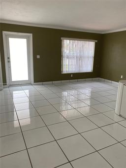 Picture of 4480 NW 201St Ter, Miami Gardens, FL 33055