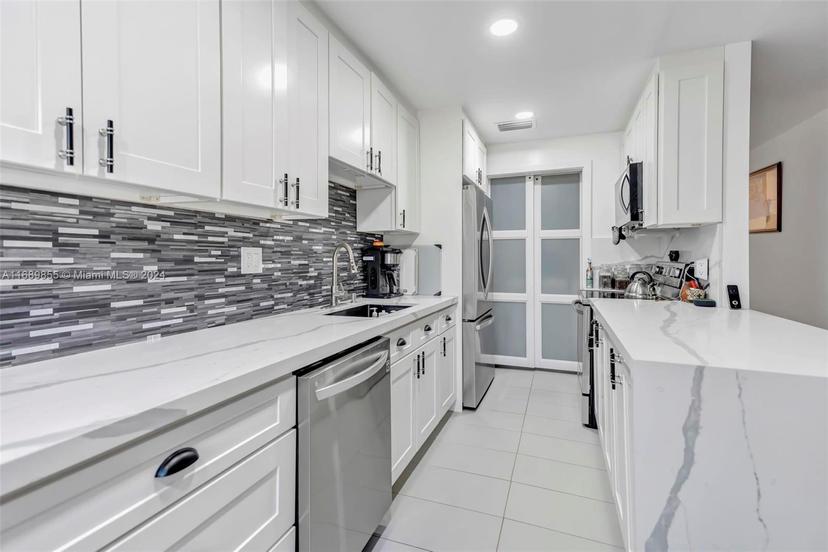 Picture of 812/814 SW 13Th St, Fort Lauderdale FL 33315