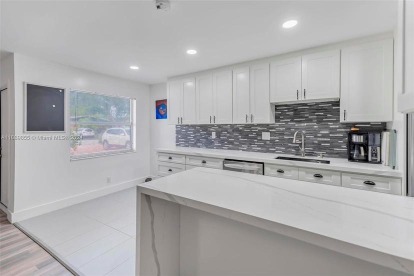 Picture of 812/814 SW 13Th St, Fort Lauderdale FL 33315