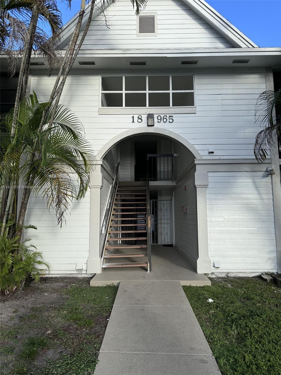 Picture of 18965 NW 62Nd Ave # 105, Hialeah, FL 33015