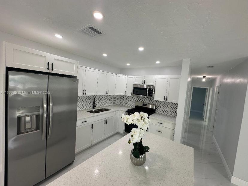 Picture of 1211 N 71St Ave, Hollywood FL 33024