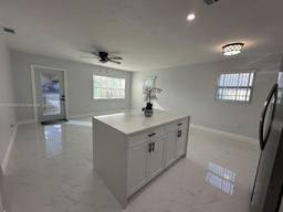 Picture of 1211 N 71St Ave, Hollywood, FL 33024