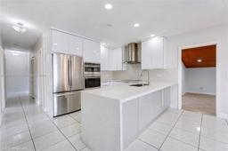 Picture of 6660 W 13Th Ave, Hialeah, FL 33012