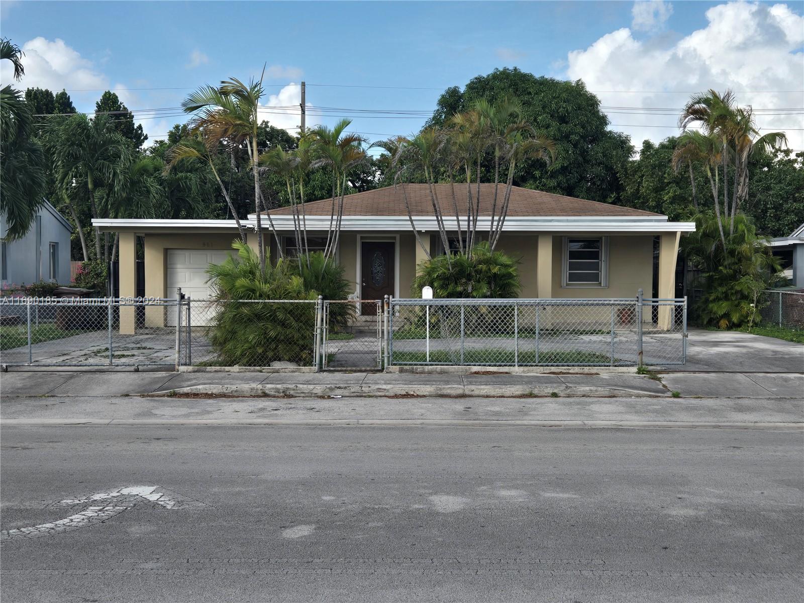 Picture of 961 E 32Nd St, Hialeah, FL 33013