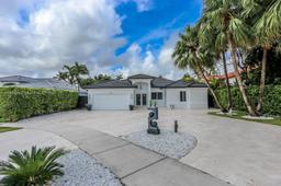 Picture of 1920 SW 137Th Pl, Miami, FL 33175