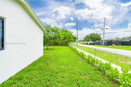 Picture of 13941 Van Buren St, Miami, FL 33176