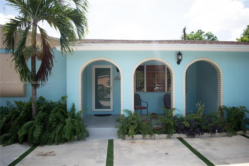 Picture of 2206 Washington St, Hollywood FL 33020