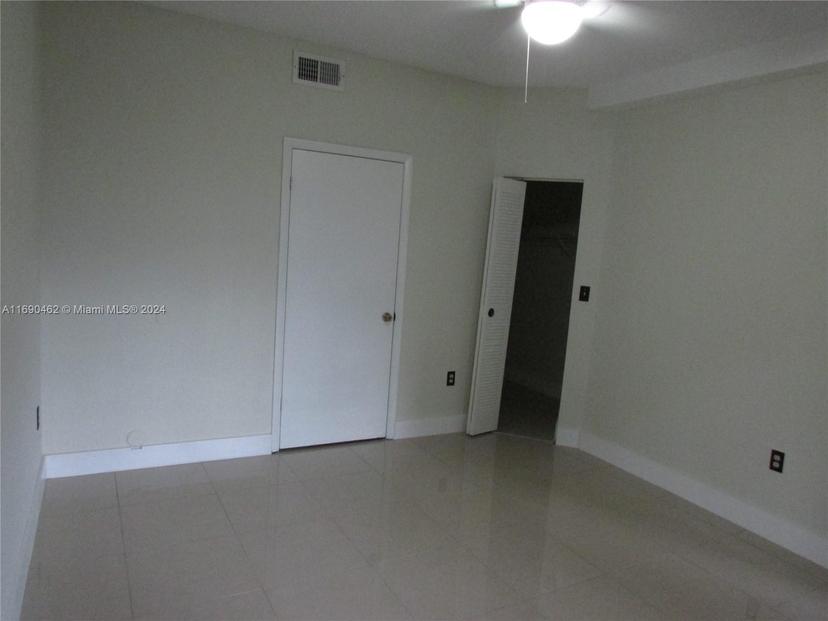 Picture of 2550 SW 18Th Ter # 2112, Fort Lauderdale FL 33315