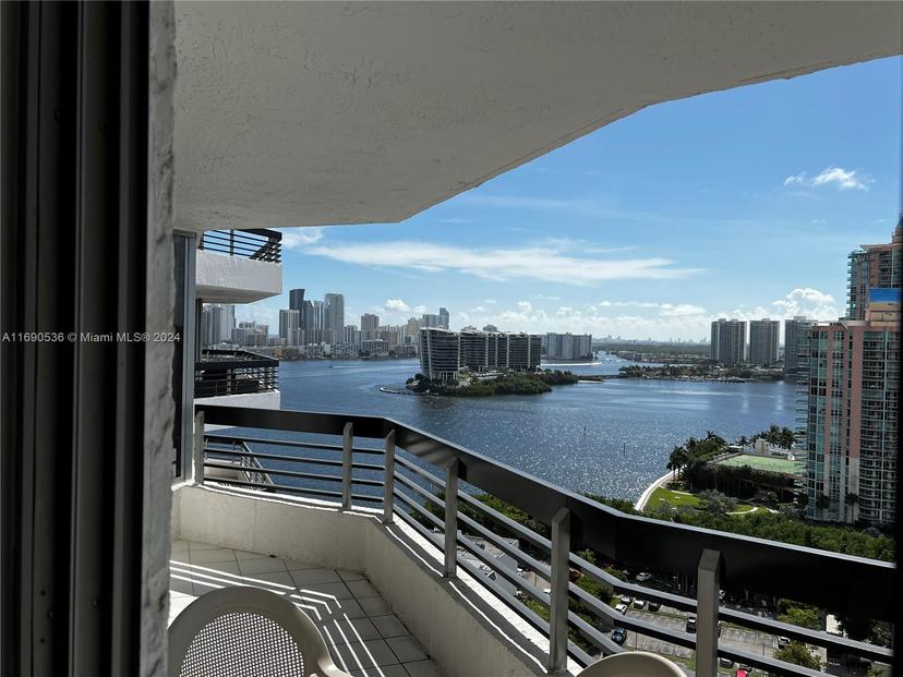 Picture of 3400 NE 192Nd St # 2102, Aventura FL 33180