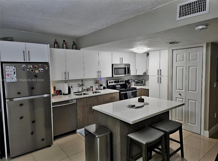 Picture of 8389 NW 8Th St # 7, Miami FL 33126