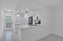 Picture of 2001 Granada Dr # L1, Coconut Creek, FL 33066