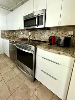 Picture of 1035 West Ave # 305, Miami Beach, FL 33139