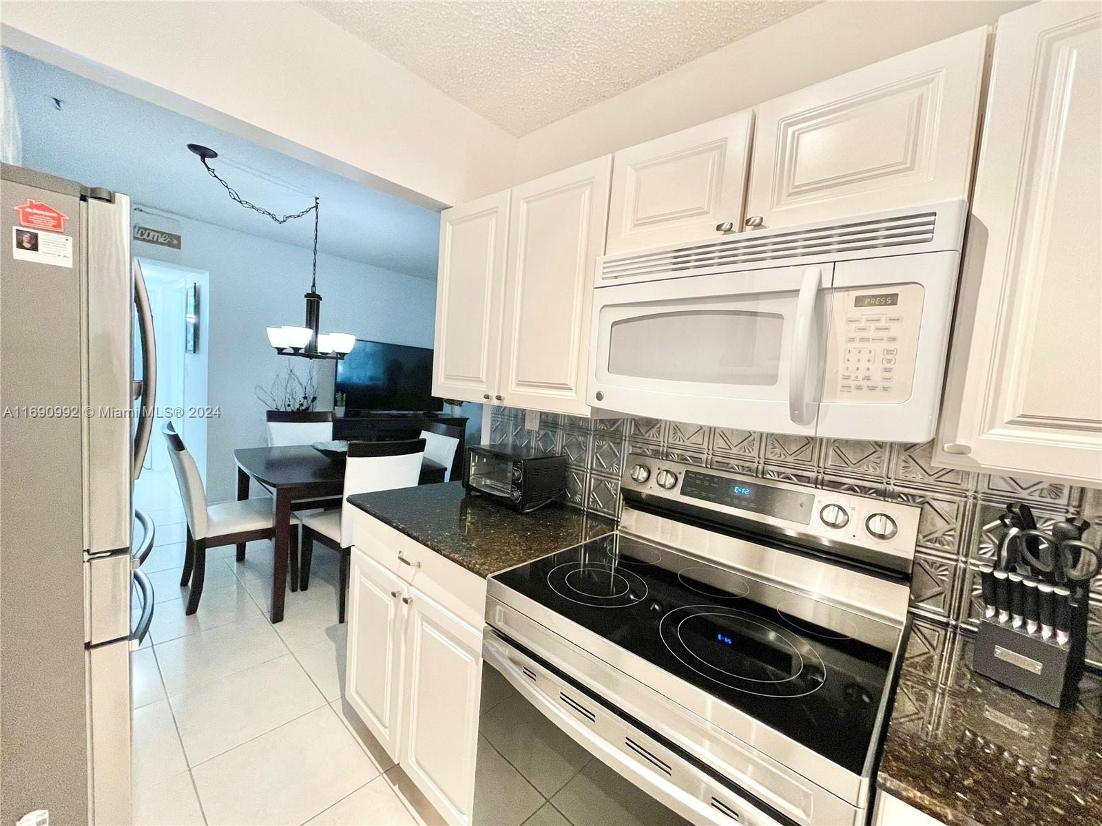 Picture of 2145 Pierce St # 231, Hollywood, FL 33020