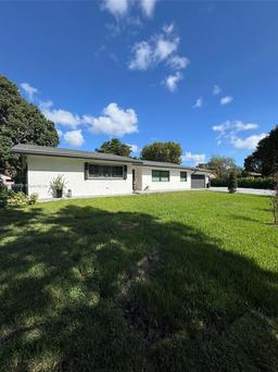 Picture of 14691 SW 20Th St, Davie, FL 33325