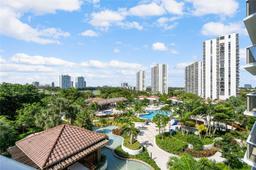 Picture of 20281 E Country Club Dr # 511, Aventura, FL 33180