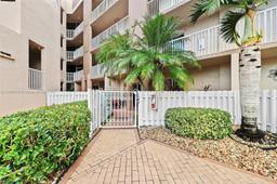 Picture of 7414 Trent Dr # 108, Tamarac, FL 33321