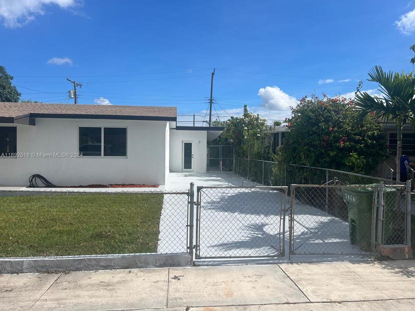 Picture of 4787 E 8Th Ct, Hialeah FL 33013