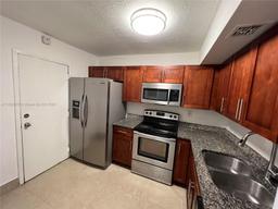 Picture of 3600 NW 21St St # 114, Lauderdale Lakes, FL 33311