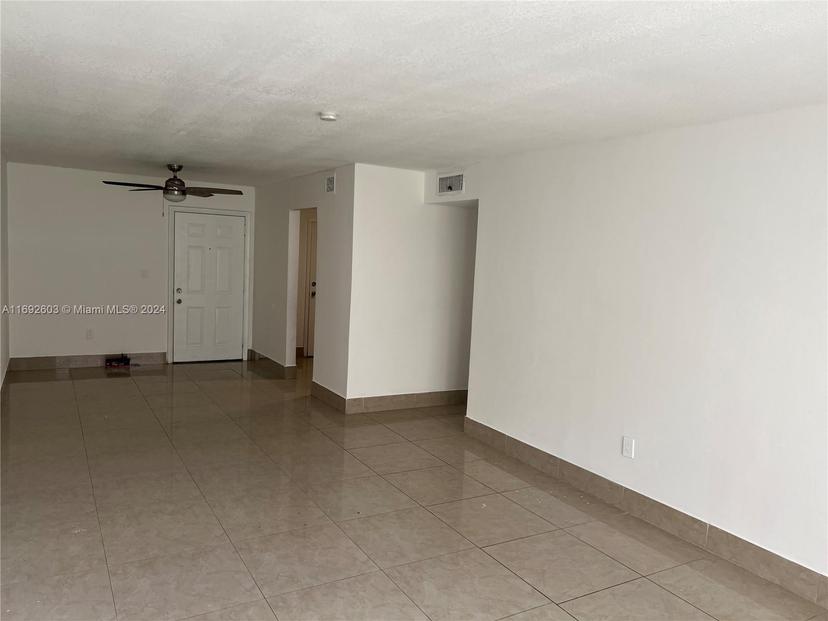 Picture of 3600 NW 21St St # 114, Lauderdale Lakes FL 33311