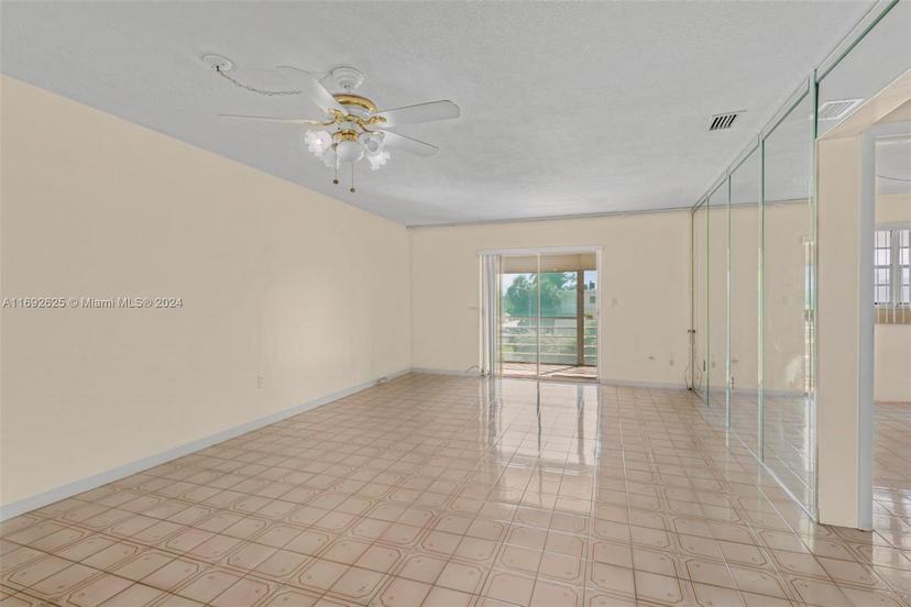 Picture of 17000 NE 14Th Ave # 301, North Miami Beach FL 33162