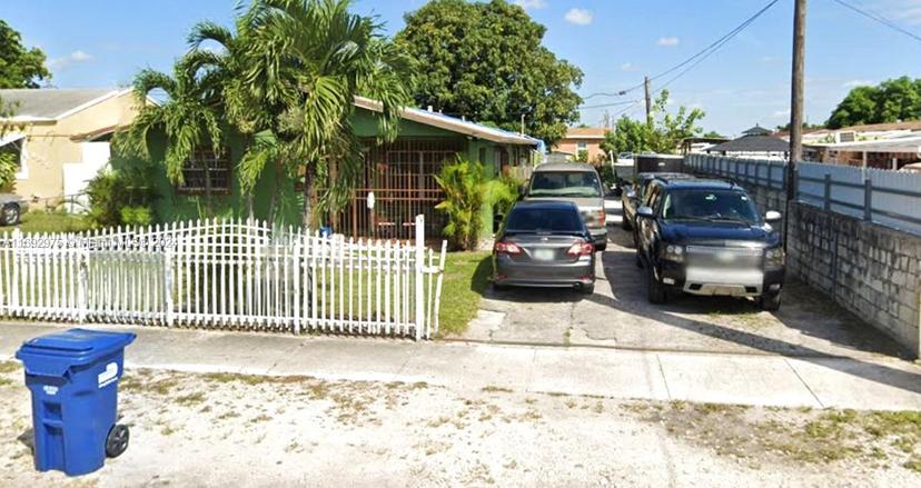 Picture of 4215 NW 168Th Ter, Miami Gardens FL 33055